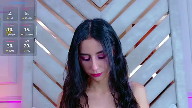 Sarah-Grace online show from 12/05/25, 02:21