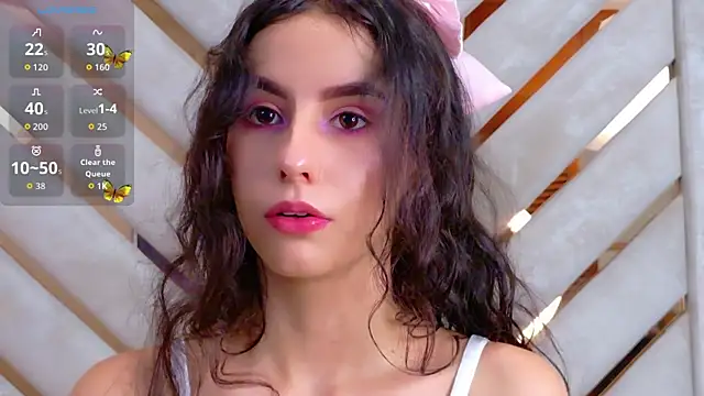 Sarah-Grace online show from 09/30/25, 03:01