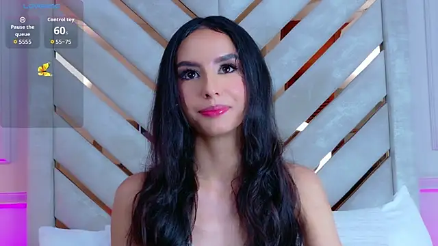 Sarah-Grace online show from 11/25/25, 01:39