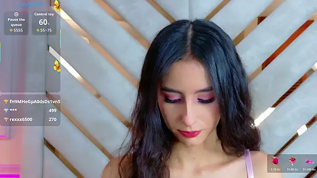 Sarah-Grace online show from 12/18/25, 12:49