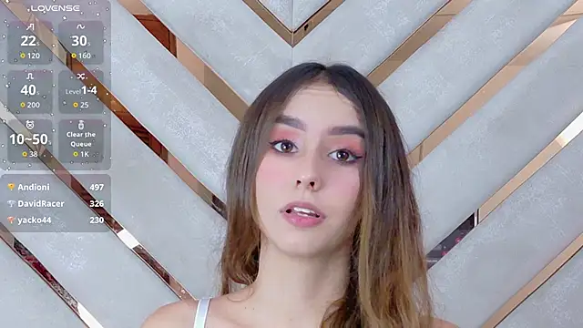 Sarah-Grace online show from 06/16/26, 01:05