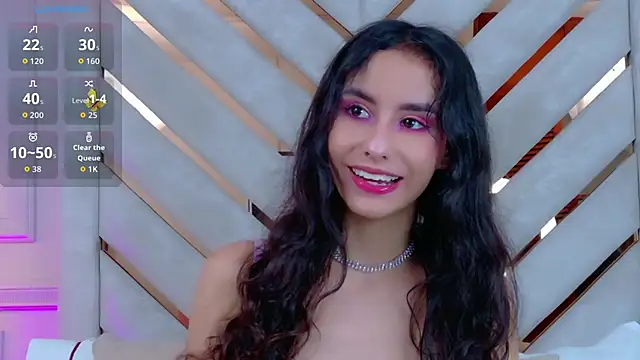 Sarah-Grace online show from 11/18/25, 02:05