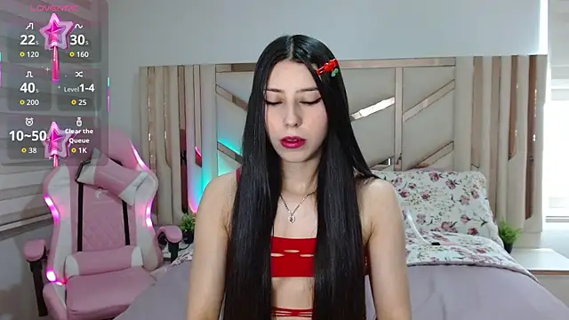 Snapshot of violett_star1 chatting on 07/30/26, 01:10 violett star1 online show from 07/30/26, 01:10