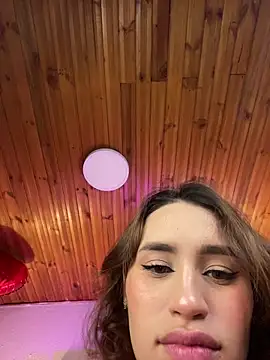 juliana-mancini online show from 02/14/26, 11:54