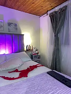 juliana-mancini online show from 03/31/26, 10:06