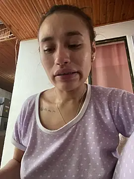 juliana-mancini online show from 11/20/25, 05:02