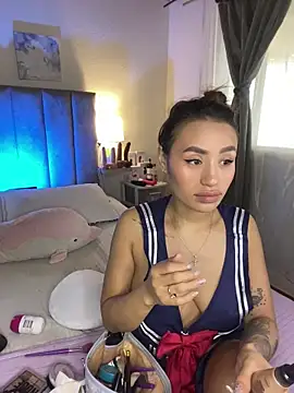 juliana-mancini online show from 03/13/26, 02:11