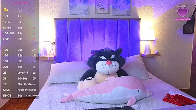 juliana-mancini online show from 12/16/25, 05:06