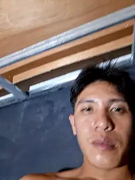 Snapshot of darryl_hugecok chatting on 01/09/26, 07:10 darryl hugecok online show from 01/09/26, 07:10