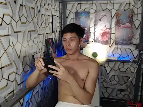 darryl hugecok online show from 11/13/25, 04:49