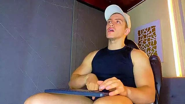 ALANNFERRER online show from 05/19/26, 11:17