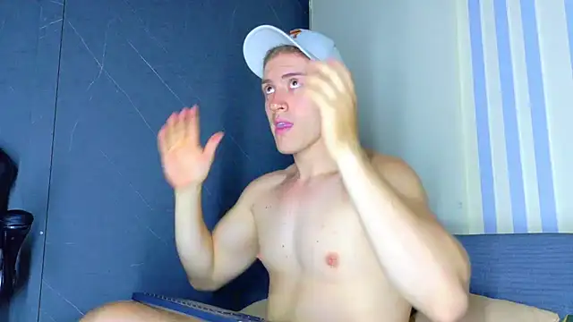 ALANNFERRER online show from 04/05/26, 10:33