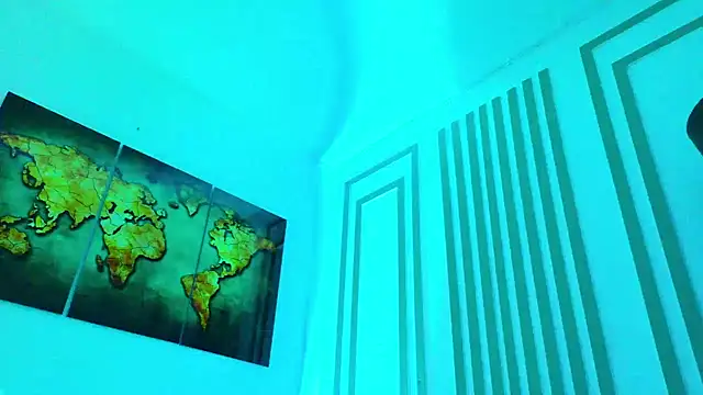 Snapshot of ALANNFERRER chatting on 12/02/25, 10:06 ALANNFERRER online show from 12/02/25, 10:06