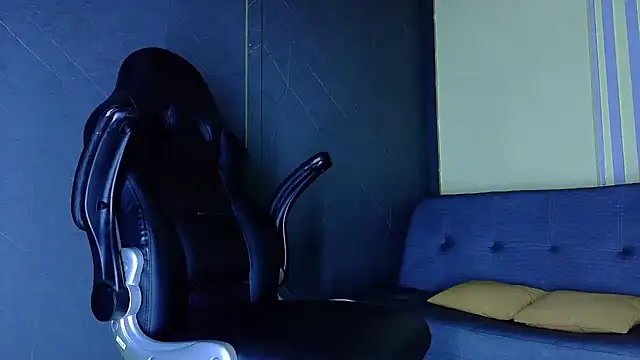 ALANNFERRER online show from 04/30/26, 10:11