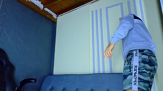 ALANNFERRER online show from 04/04/26, 10:11