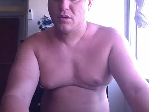 Snapshot of zeusmasterhorny chatting on 09/16/25, 05:58 zeusmasterhorny online show from 09/16/25, 05:58