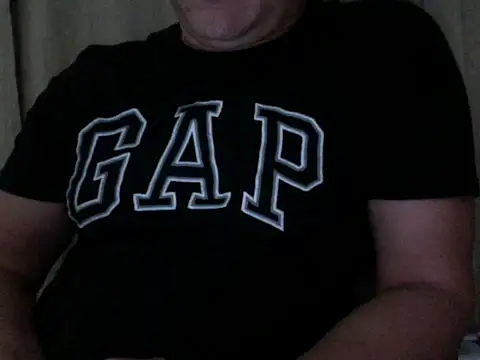 Snapshot of zeusmasterhorny chatting on 10/05/25, 04:58 zeusmasterhorny online show from 10/05/25, 04:58