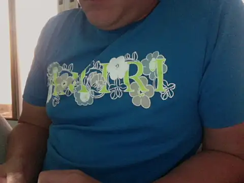 Snapshot of zeusmasterhorny chatting on 09/09/25, 10:41 zeusmasterhorny online show from 09/09/25, 10:41