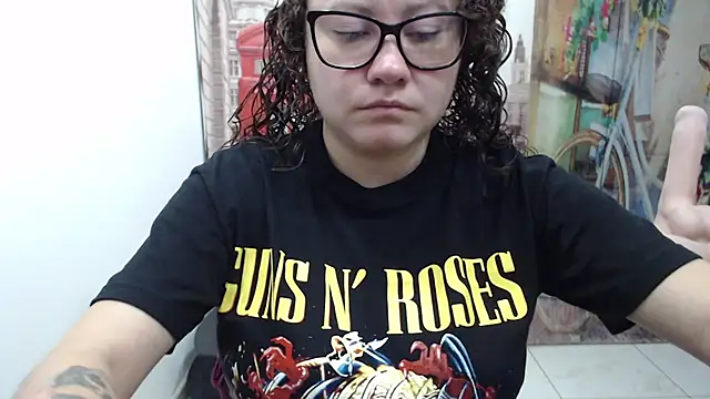 greeneyes nurse online show from 11/18/25, 08:34