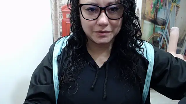 Snapshot of greeneyes_nurse chatting on 09/25/25, 03:56 greeneyes nurse online show from 09/25/25, 03:56