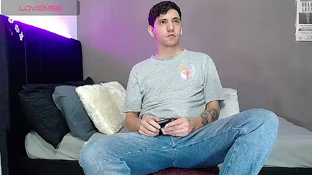 Matteo12  online show from 03/26/26, 09:07