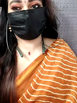 Snapshot of Cutie_nila26 chatting on 10/05/25, 05:42 Cutie nila26 online show from 10/05/25, 05:42