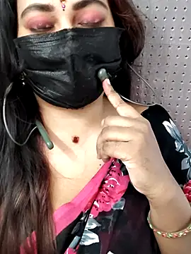 Snapshot of Cutie_nila26 chatting on 09/11/25, 05:29 Cutie nila26 online show from 09/11/25, 05:29