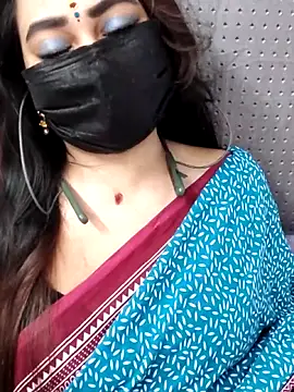 Snapshot of Cutie_nila26 chatting on 10/06/25, 06:03 Cutie nila26 online show from 10/06/25, 06:03