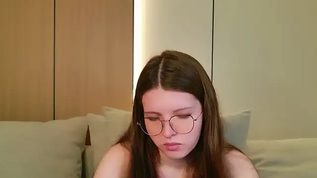 Gaby Essen online show from 03/18/26, 08:53