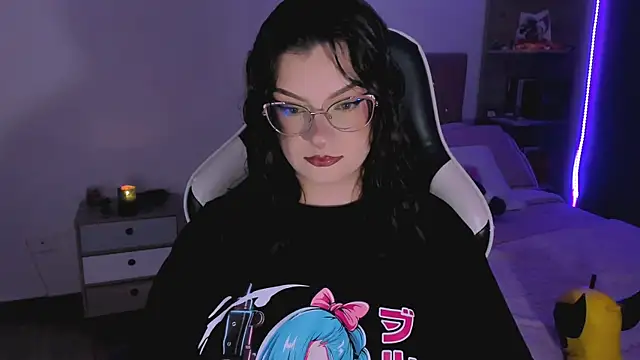 OphelianaRose33 online show from 09/27/25, 10:05