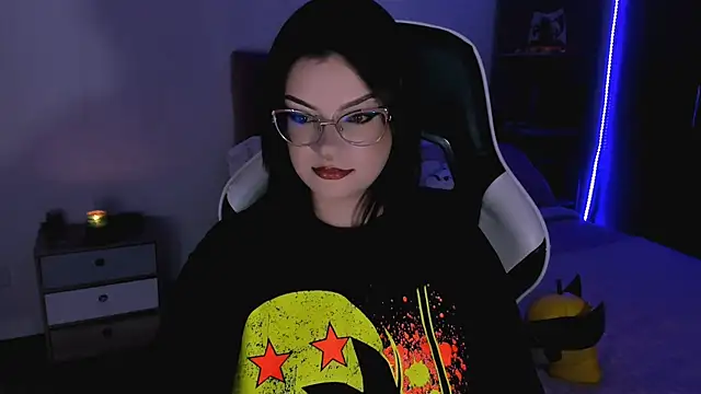 OphelianaRose33 online show from 09/26/25, 10:16