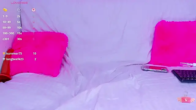 jazlyn G online show from 12/13/25, 08:04