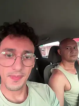 twoboyssex online show from 04/06/26, 10:22