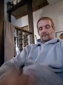 Hungwell1515 online show from 02/06/26, 12:23