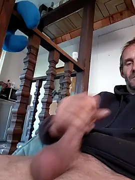 Hungwell1515 online show from 11/29/25, 03:34