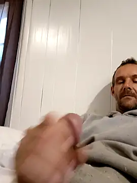 Hungwell1515 online show from 11/12/25, 01:59