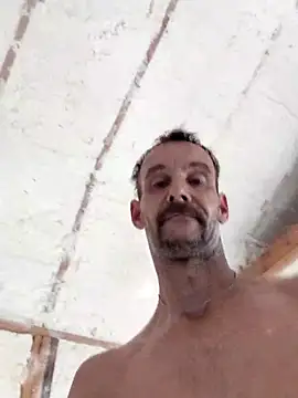 Hungwell1515 online show from 12/19/25, 08:00