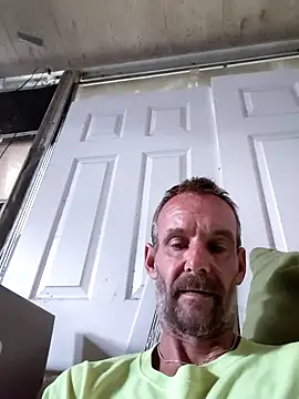 Hungwell1515 online show from 10/29/25, 12:59