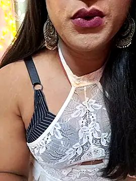 Snapshot of tharki-anand chatting on 07/17/26, 06:32 tharki-anand online show from 07/17/26, 06:32