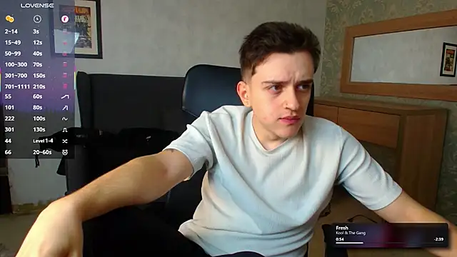 FelixStarkk online show from 12/18/25, 05:34