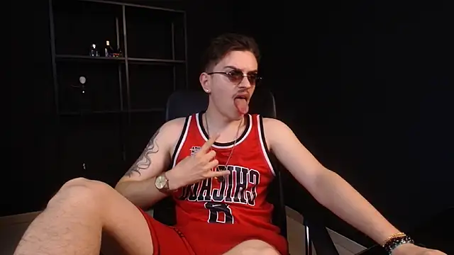 Snapshot of FelixStarkk chatting on 06/18/26, 03:16 FelixStarkk online show from 06/18/26, 03:16