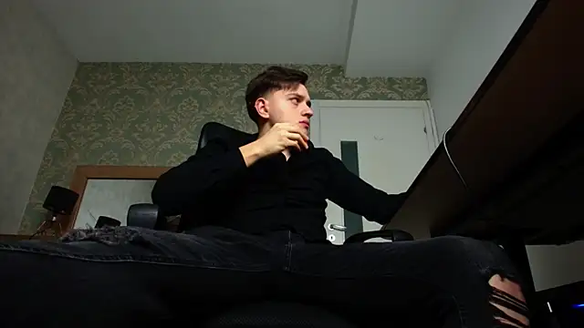 FelixStarkk online show from 10/16/25, 04:10