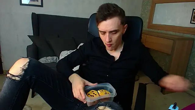 FelixStarkk online show from 11/29/25, 05:07