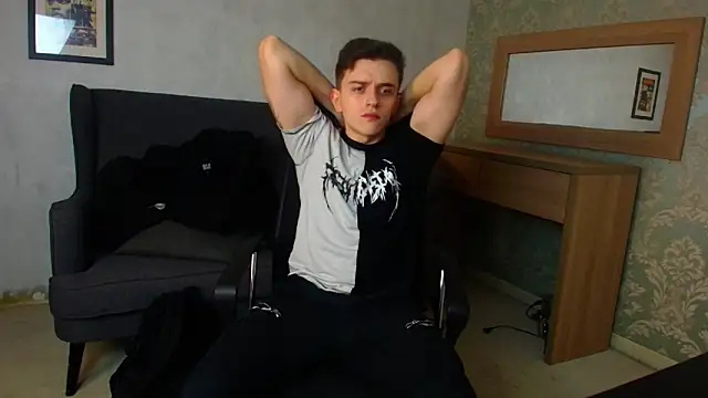 FelixStarkk online show from 12/04/25, 04:55