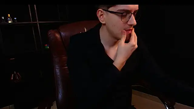 FelixStarkk online show from 04/22/26, 04:30