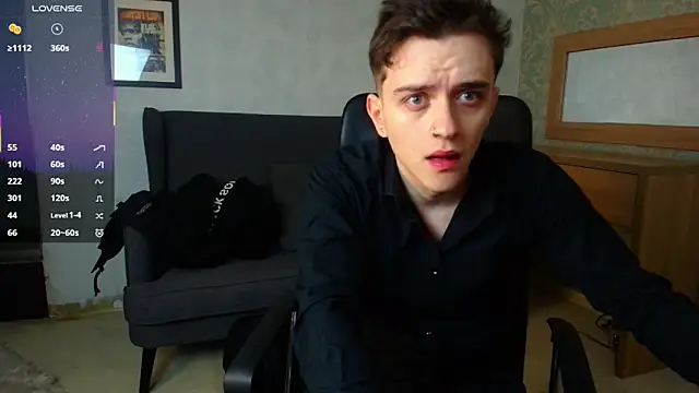 FelixStarkk online show from 12/17/25, 05:23