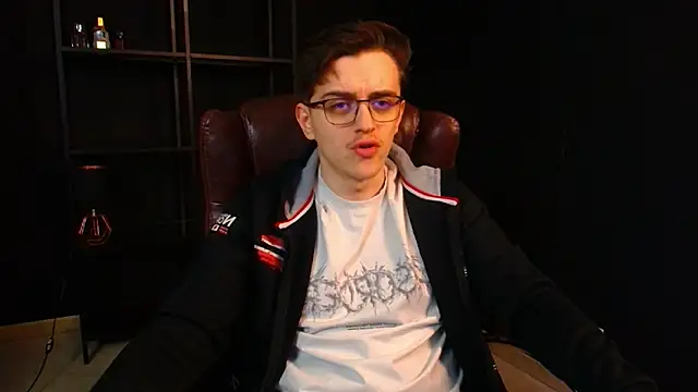 FelixStarkk online show from 04/24/26, 04:25