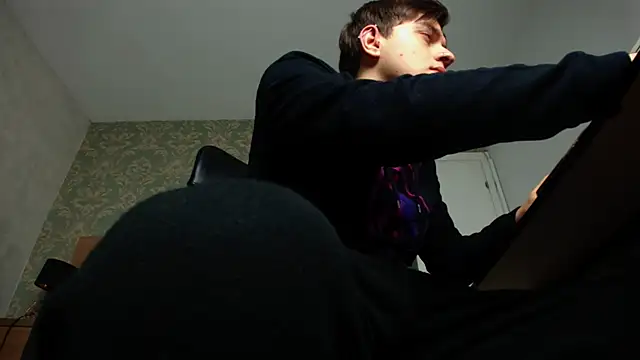 FelixStarkk online show from 10/03/25, 04:36