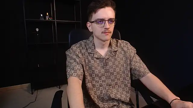 FelixStarkk online show from 05/30/26, 03:57