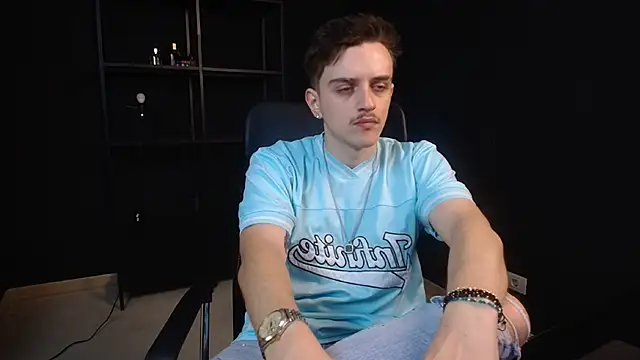 Snapshot of FelixStarkk chatting on 07/01/26, 05:08 FelixStarkk online show from 07/01/26, 05:08